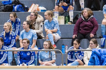 Bild 55 - Frauen Loewinnen Cup